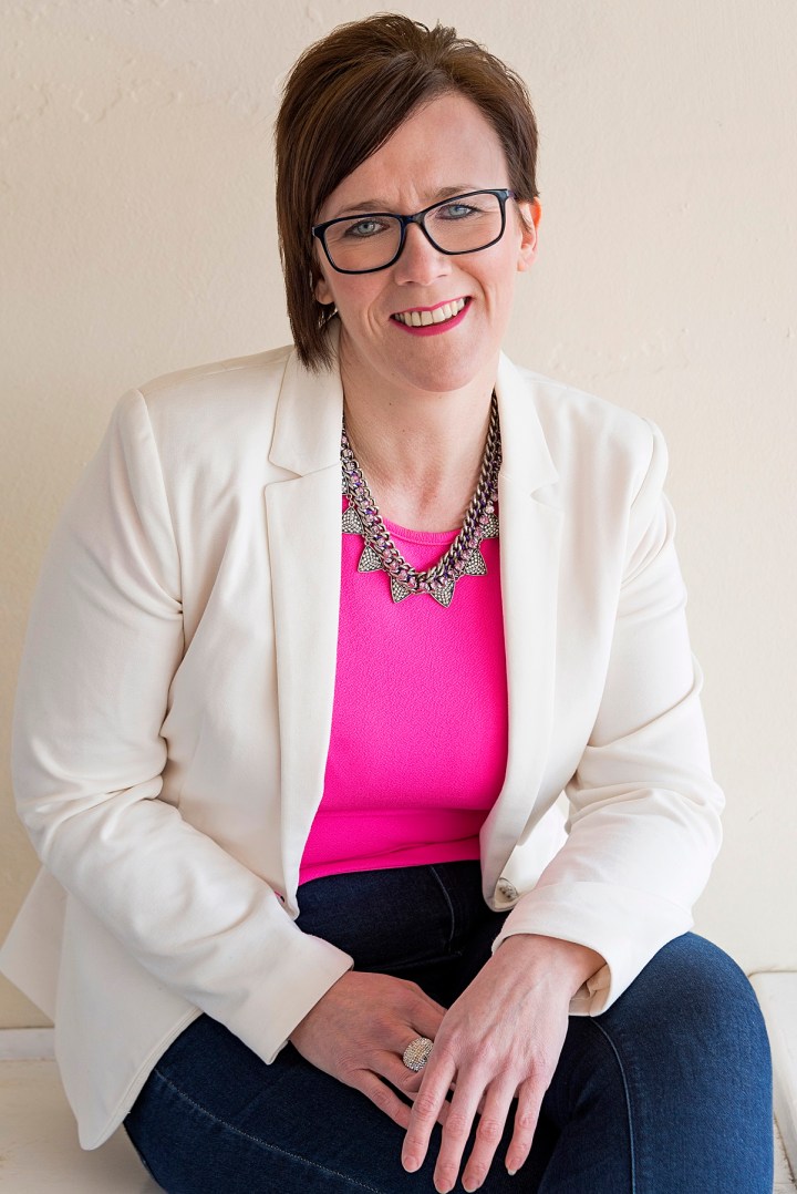 Jo Huey_Portrait_pink