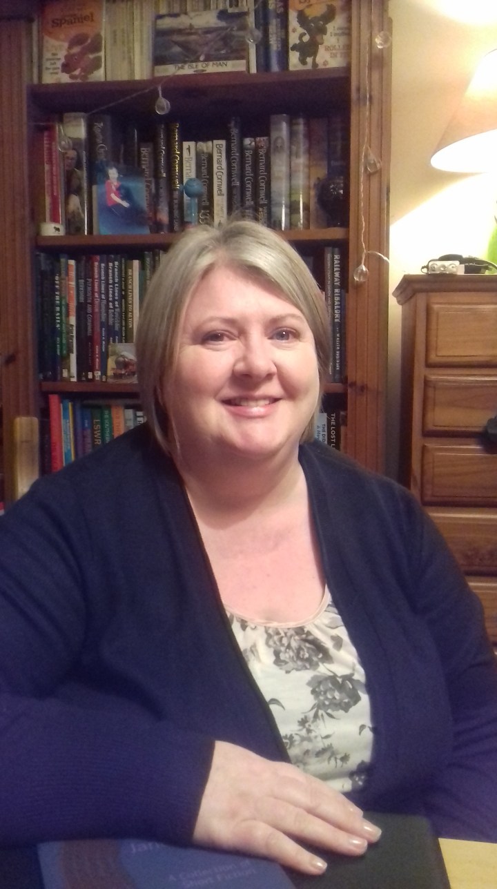 Dark and Fluffy Author Photo