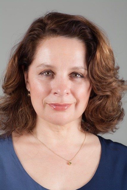 She's Back Author Deb Khan